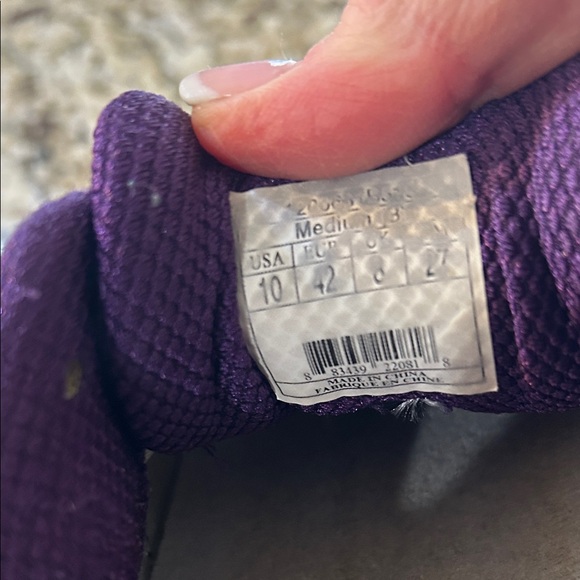 Brooks Glycerin Women's Gray and Purple Running Shoes - Picture 5 of 14